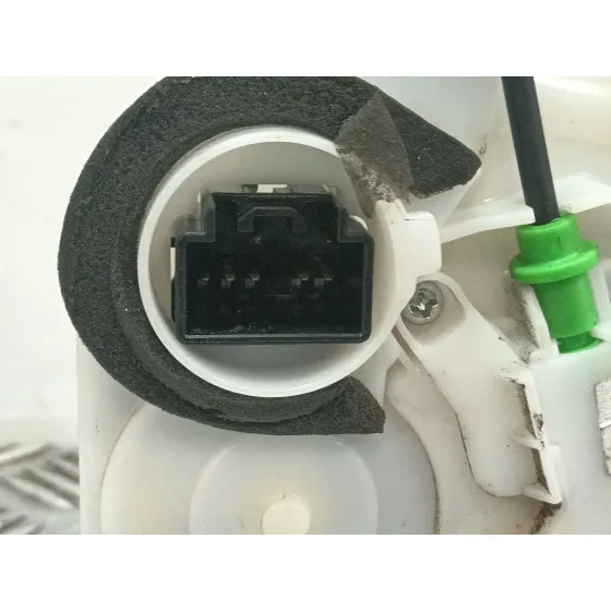 Cerradura Puerta Delantera Izquierda para Mazda 3 Lim. (Bl)