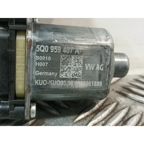 Motor Elevalunas Trasero Derecho para Skoda Fabia Iii (Nj3)