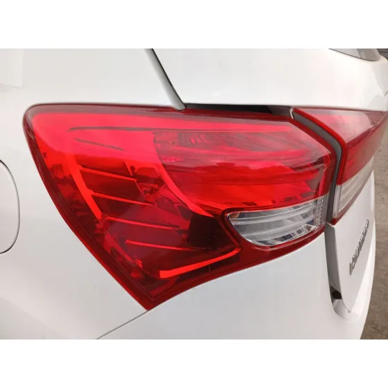 Piloto Trasero Izquierdo para Hyundai Ix20 (Jc)