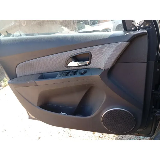 Guarnecido Puerta Delantera Izquierda para Chevrolet Cruze (J300)