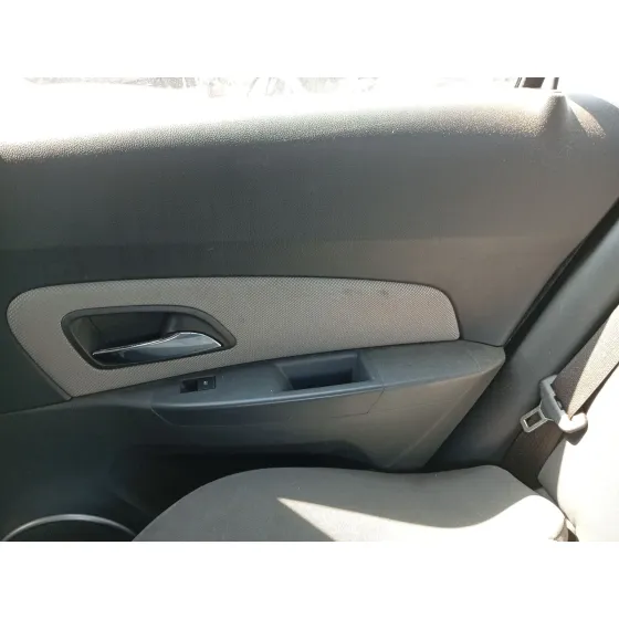 Guarnecido Puerta Trasera Derecha para Chevrolet Cruze (J300)