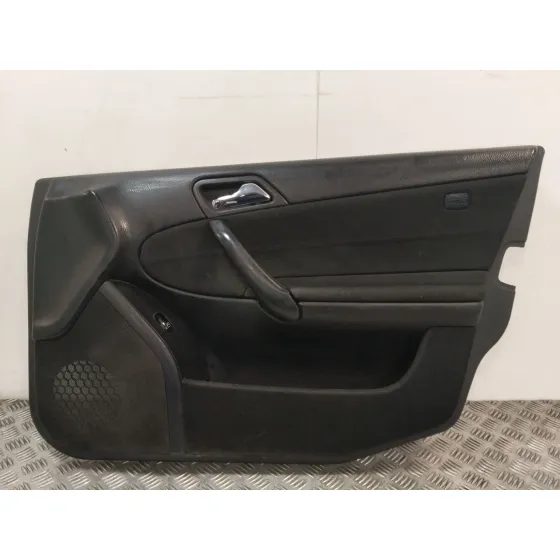 Guarnecido Puerta Delantera Derecha para Mercedes-Benz Clase C (W203)