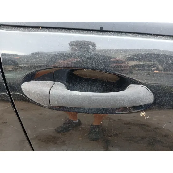 Maneta Exterior Delantera Derecha para Mercedes-Benz Clase C (W203)