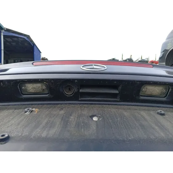 Maneta Exterior Porton para Mercedes-Benz Clase C (W203)