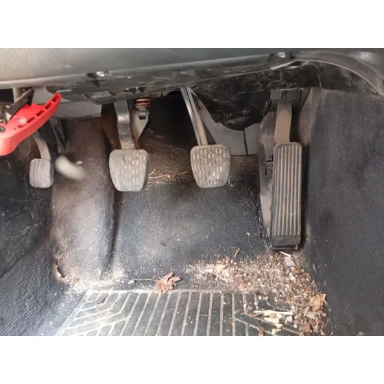 Pedal Embrague para Mercedes-Benz Clase C (W203)