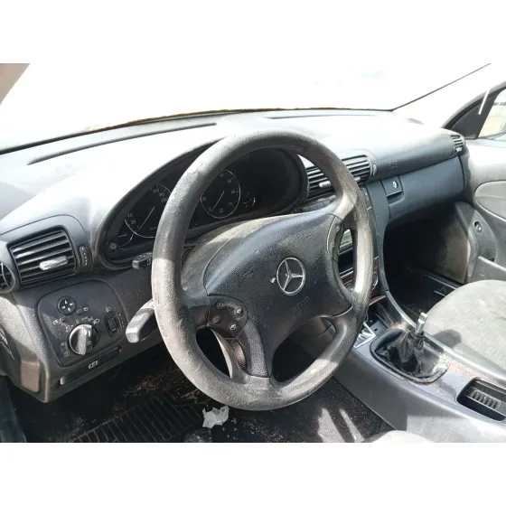 Volante para Mercedes-Benz Clase C (W203)