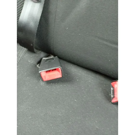 Enganche Cinturon Trasero Derecho para Citroën C3 Ii (Sc_)