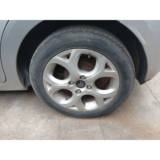 Mangueta Trasera Izquierda para Citroën C3 Ii (Sc_)