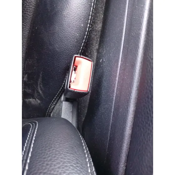 Enganche Cinturon Delantero Izquierdo para Mercedes-Benz Clase C T-Model (S205)
