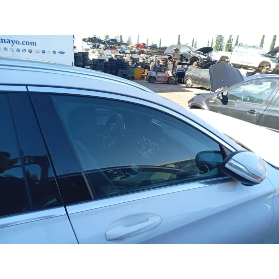 Luna Delantera Derecha para Mercedes-Benz Clase C T-Model (S205)
