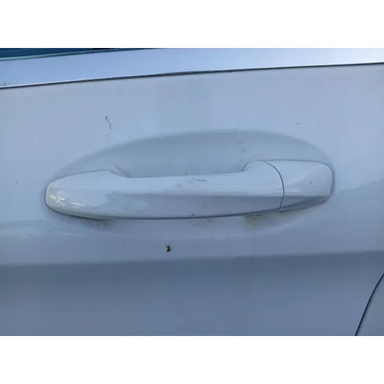 Maneta Exterior Delantera Izquierda para Mercedes-Benz Clase C T-Model (S205)