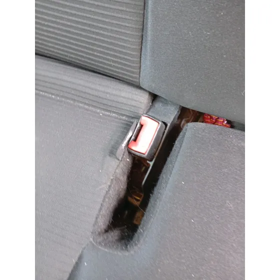 Enganche Cinturon Trasero Derecho para Renault Clio Iii (Br0/1, Cr0/1)