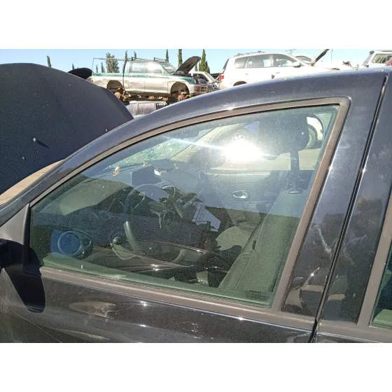 Luna Delantera Izquierda para Renault Clio Iii (Br0/1, Cr0/1)