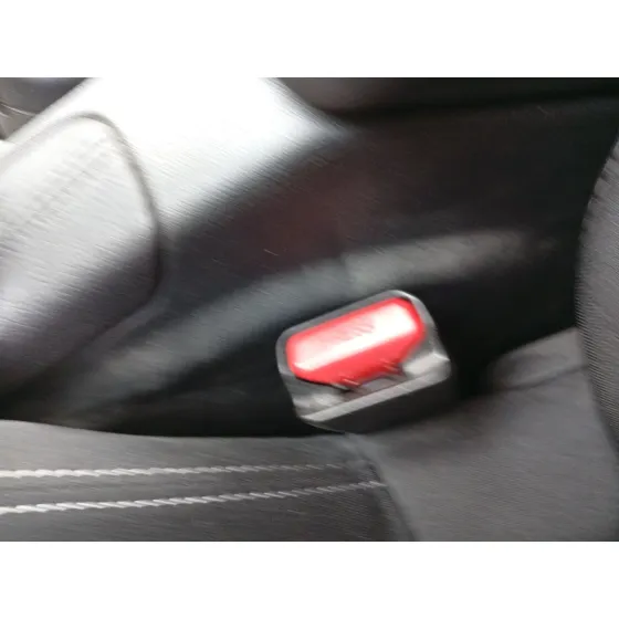 Enganche Cinturon Delantero Izquierdo para Citroën C4 Ii (Nc_)