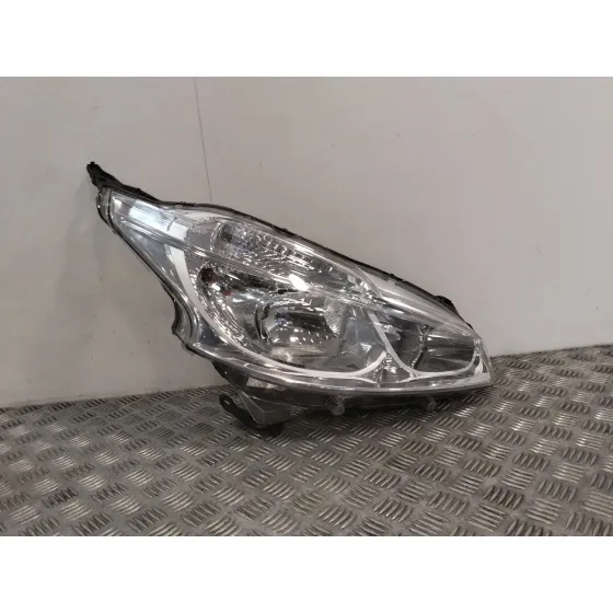 Faro Derecho para Peugeot 208 I (Ca_, Cc_)