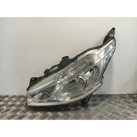 Faro Izquierdo para Peugeot 208 I (Ca_, Cc_)