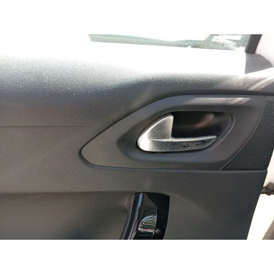 Maneta Interior Trasera Izquierda para Peugeot 208 I (Ca_, Cc_)