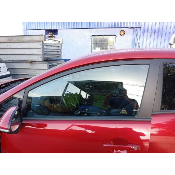Luna Delantera Izquierda para Kia Rio Iii (Ub)