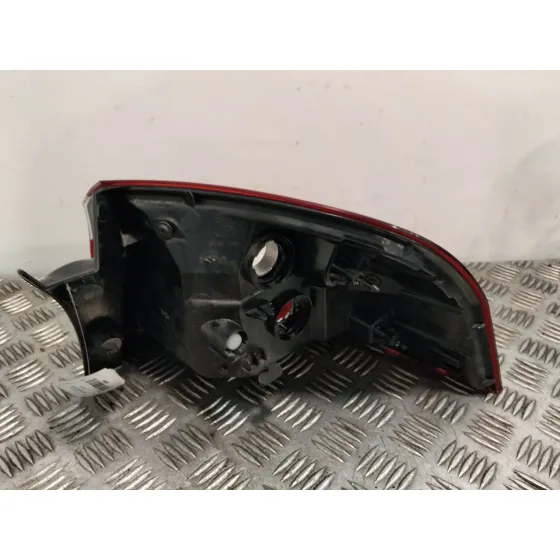 Piloto Trasero Izquierdo para Kia Rio Iii (Ub)