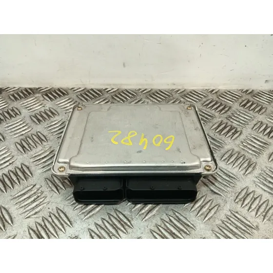 Centralita Motor Uce para Audi A4 B6 (8E2)