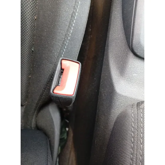 Enganche Cinturon Delantero Izquierdo para Audi Q2 (Gab, Gag)