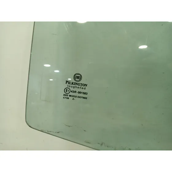 Luna Delantera Derecha para Fiat Nuova 500 (150)