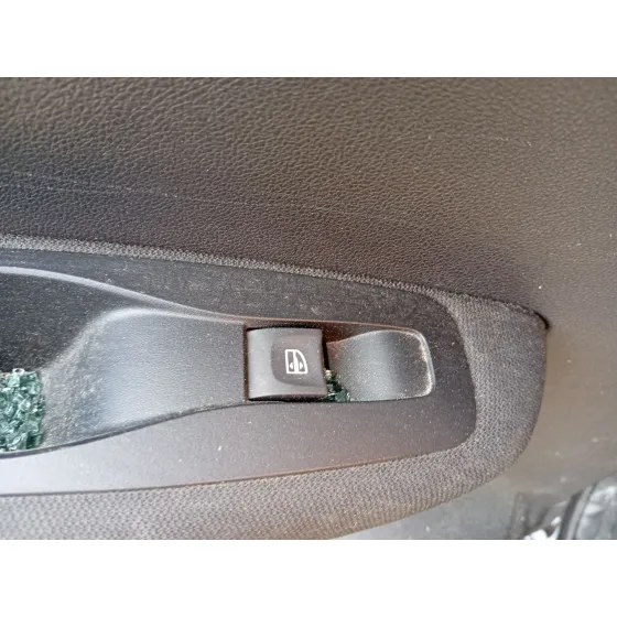 Mando Elevalunas Trasero Izquierdo para Renault Kadjar (Ha_, Hl_)