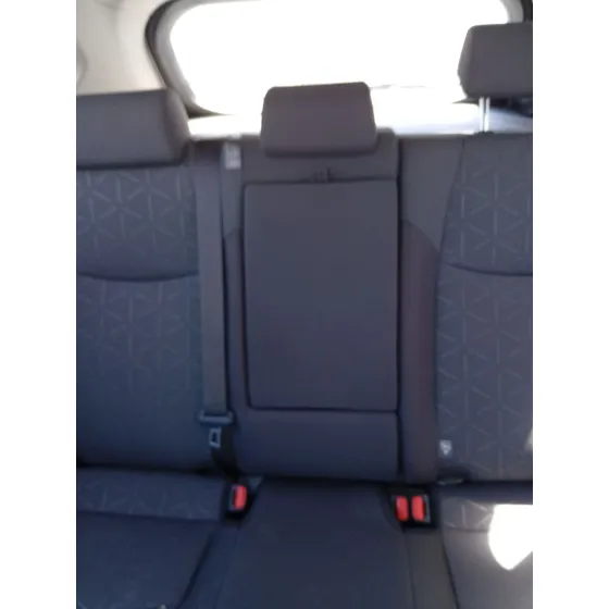 Cinturon Seguridad Trasero Central para Toyota Rav 4 V (_A5_, _H5_)