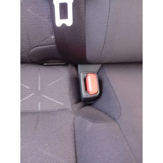 Enganche Cinturon Trasero Derecho para Toyota Rav 4 V (_A5_, _H5_)