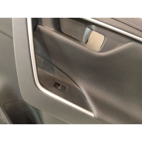 Guarnecido Puerta Trasera Derecha para Toyota Rav 4 V (_A5_, _H5_)