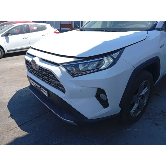 Paragolpes Delantero para Toyota Rav 4 V (_A5_, _H5_)