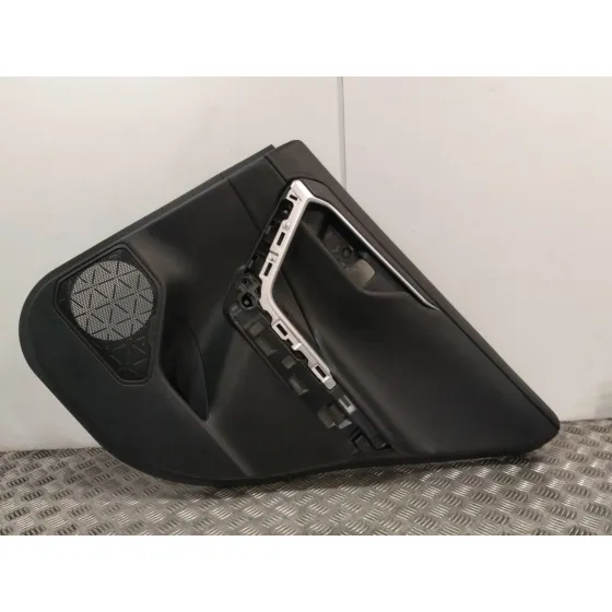 Guarnecido Puerta Trasera Derecha para Toyota Rav 4 V (_A5_, _H5_)