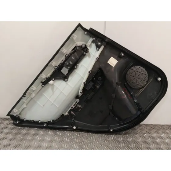 Guarnecido Puerta Trasera Derecha para Toyota Rav 4 V (_A5_, _H5_)