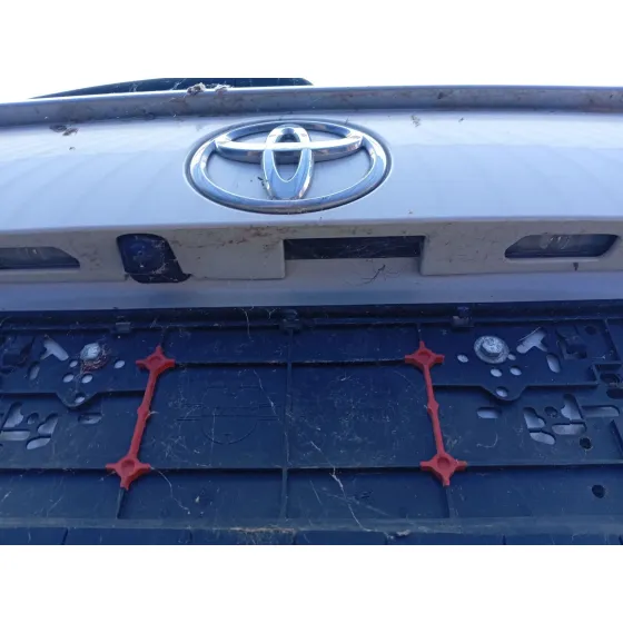 Maneta Exterior Porton para Toyota Rav 4 V (_A5_, _H5_)