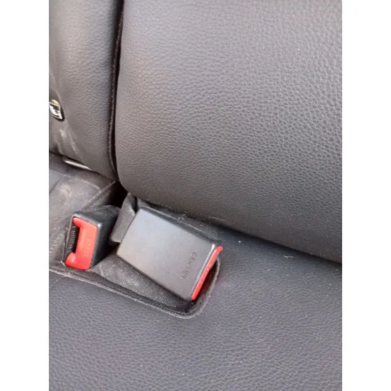 Enganche Cinturon Trasero Central para Kia Stonic (Yb)