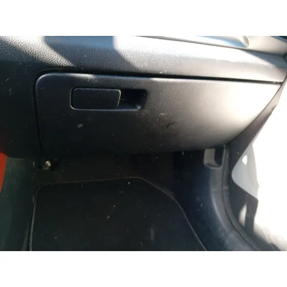 Guantera para Kia Stonic (Yb)