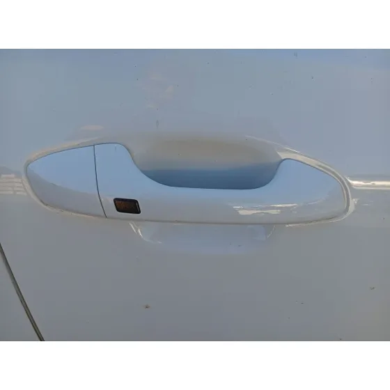 Maneta Exterior Delantera Derecha para Kia Stonic (Yb)