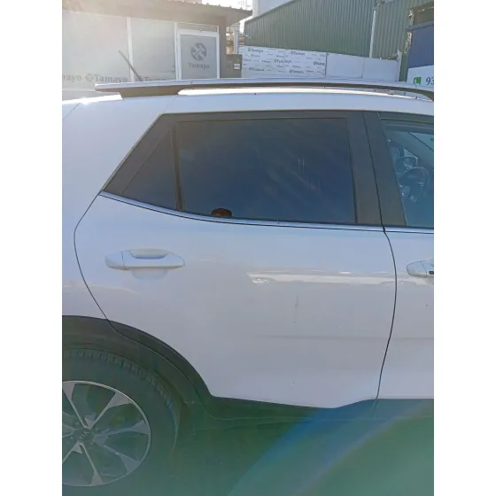 Puerta Trasera Derecha para Kia Stonic (Yb)