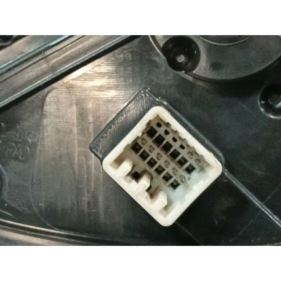 Retrovisor Derecho para Kia Stonic (Yb)