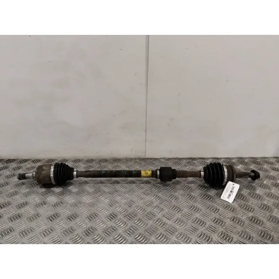 Transmision Delantera Derecha para Kia Stonic (Yb)