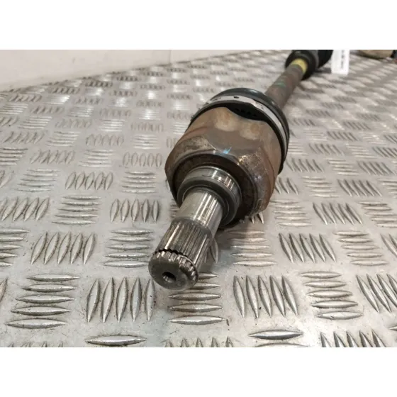 Transmision Delantera Derecha para Kia Stonic (Yb)