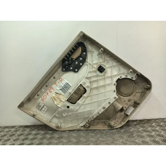 Guarnecido Puerta Trasera Derecha para Mercedes-Benz Clase A (W169)