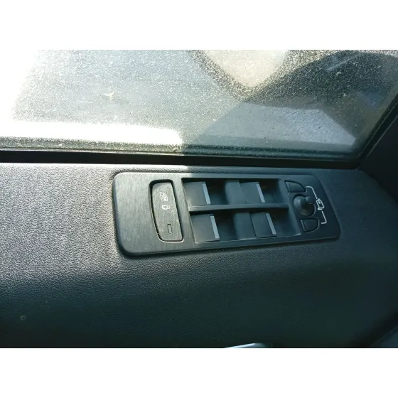 Mando Elevalunas Delantero Izquierdo para Land Rover Discovery Sport (L550)