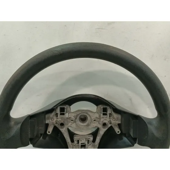 Volante para Toyota Yaris (_P9_)