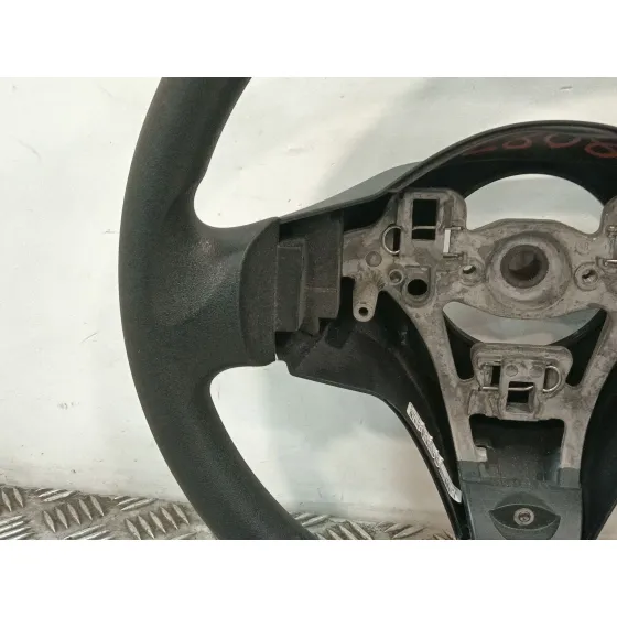 Volante para Toyota Yaris (_P9_)