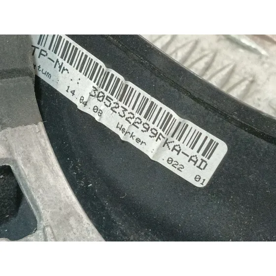 Volante para Toyota Yaris (_P9_)