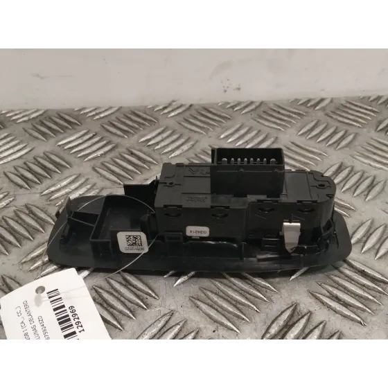 Mando Elevalunas Delantero Izquierdo para Peugeot 208 I (Ca_, Cc_)