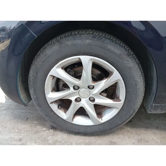 Mangueta Delantera Izquierda para Peugeot 208 I (Ca_, Cc_)