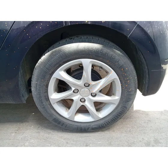 Mangueta Trasera Izquierda para Peugeot 208 I (Ca_, Cc_)