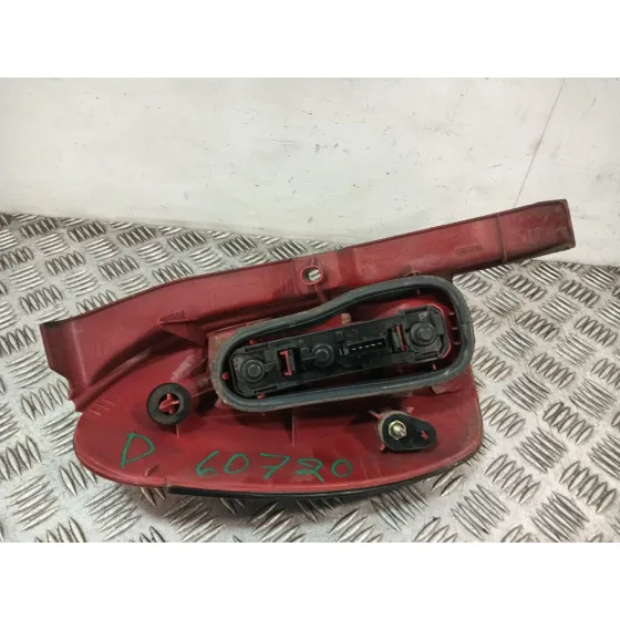 Piloto Trasero Derecho para Peugeot 306 Break (7E, N3, N5)